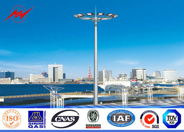 China Galvanisierter 30M hoher Mast Pole mit Handkurbel für Parkplatz-Beleuchtung fournisseur