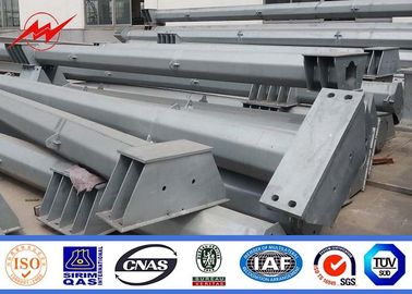 China Anti- ultraviolettes 45FT Verteilung galvanisierter Stahl-Pole mit dem Querarm fournisseur