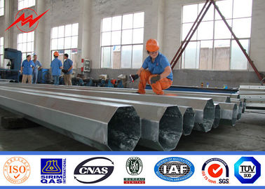 China 50FT 60FT 70FT galvanisierten Stahl-Polen für Verteilung und Getriebe mit den Querarmen fournisseur