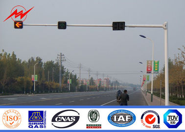 China 7M Ampel Pole Gr65 4m/6m galvanisierte Straße helle Polen mit 9M Klammer fournisseur