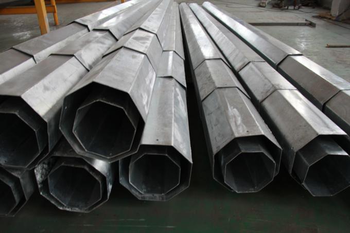 Stahlstrommast-traditionelle galvanisierte Verteilung 69kv 60ft 65ft 70ft 1