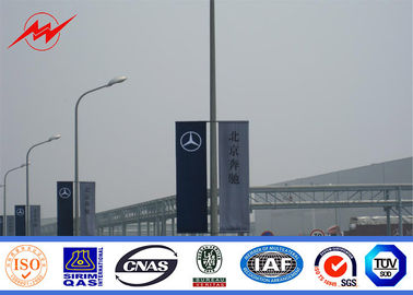 China Straßenlaterne-Pole-Stahlpfosten des Straßenrand-10m mit Anzeigenfahne fournisseur