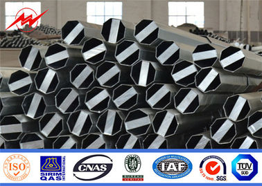China Sich verjüngender achteckiger Cctv-Stahlstrommast galvanisierte Metallröhrenenergie fournisseur