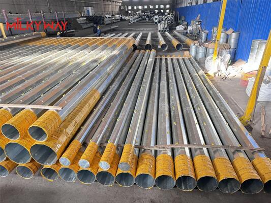 Qualität  Galvanized Steel Pole Suitable for Electrical Power Distribution and Outdoor Lighting with Multiple Shape Options and Steel Materials Fabrik