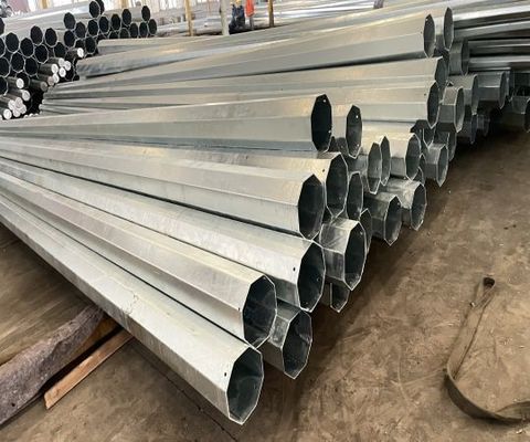11.9M 8kn galvanisierter elektrischer Pfahl mit drei Sektionen Multifunktionsleiter fournisseur