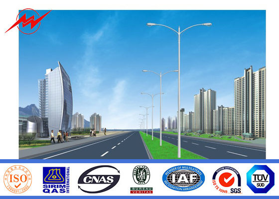 Solar- 2.75mm 12m Doppel- Outreach galvanisierter Stahl-Pole für Straßen-Beleuchtung