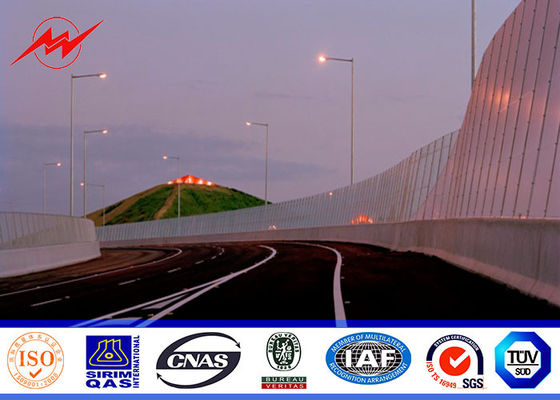 8mm 3.5mm Pfostenstärke galvanisierte Stahl-Polen für Straßenlandstraßenlicht