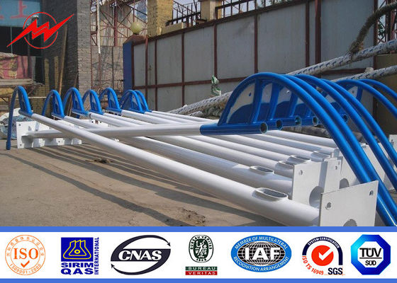 Achteckiger doppelter Solararm galvanisiertes StraßenlaternePolen mit Flansch