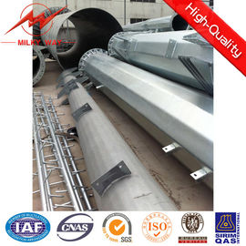 Hot Dip Galvanizing Power Steel Pole Multi Pyramidal mit Übertragung