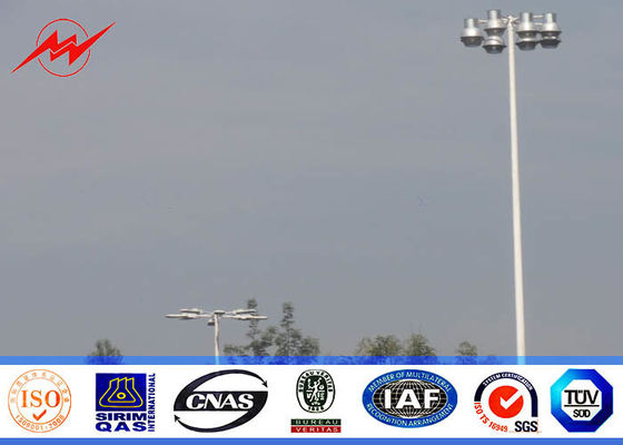 Galvanisierter achteckiger 45M hoher Mast heller Pole mit dem Plattform-Klammer-Arm für Stadions-Beleuchtung