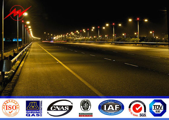 Wandstärke-Quadrat im Freien galvanisierter Straßenlaterne-Pole-Parkplatz heller Pole 10m 5mm mit den doppelten Armen