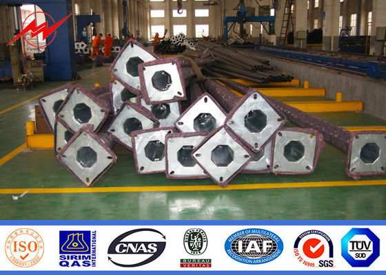 Galvanisiertes achteckiges mittleres eingehängtes StraßenlaternePolen Q235 10m mit 4mm Stärke