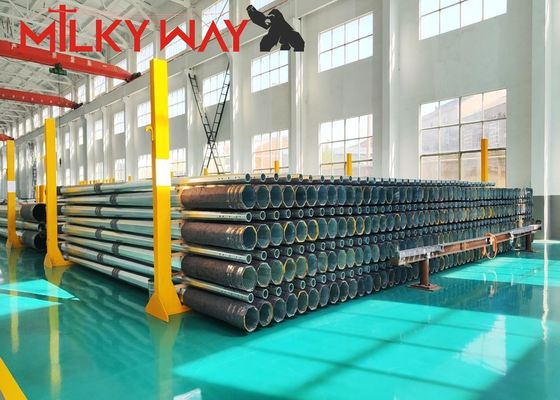 24m Elektrischer Stromübertragungs-Stahlrohrmast mit verzinkter Oberfläche und Steigbügelzubehör