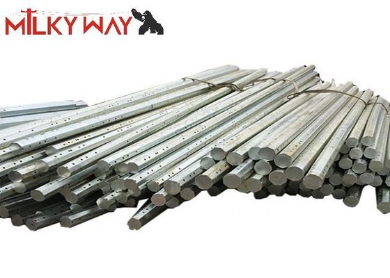 3-4 mm Gr50 Stahlmaterial Galvanisierter elektrischer Strompfeiler mit Kletterstange für eine sichere Stromverteilung