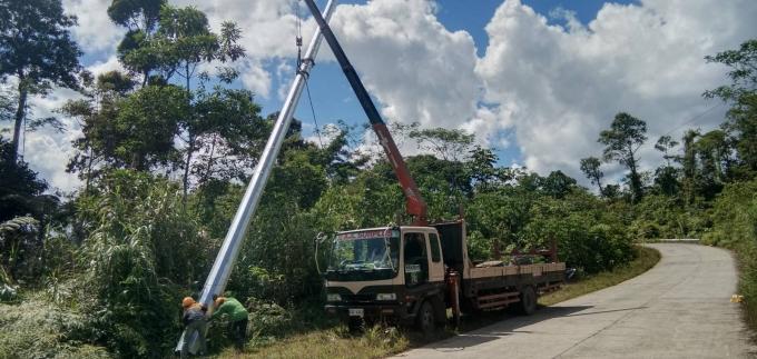 Spezifikationen für Silber-Weiß-Stahl-Strompfähle für Schweißnormen CWB und AWS D 1.1 2